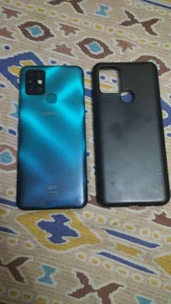 INFINIX HOT 10 WITH BOX AND CHARGE