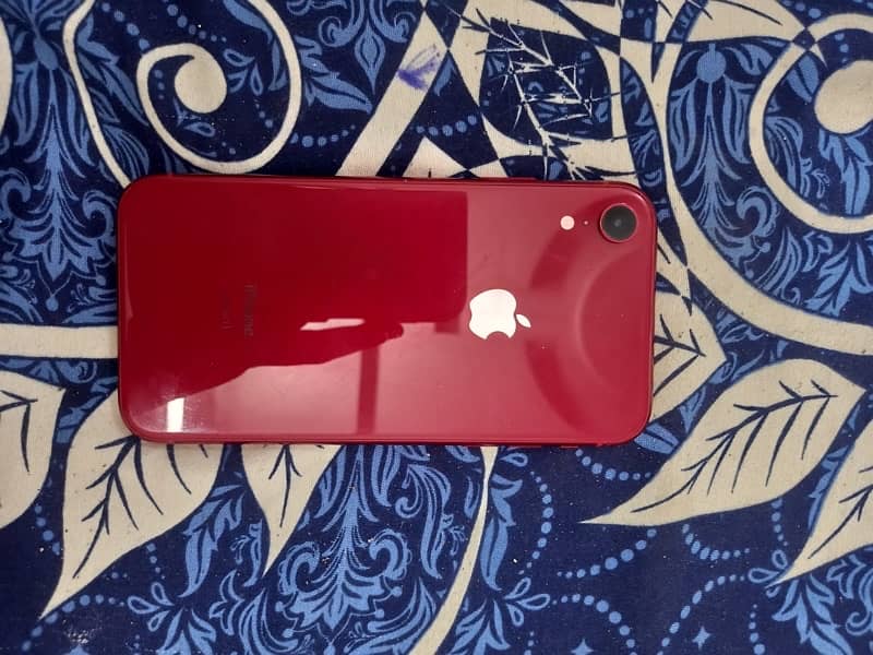 iPhone XR jv 64 gb for sale total janiun phone battery health 82 4