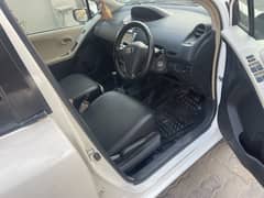 Toyota Vitz 2007