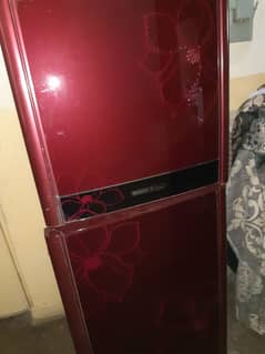 Orient medium size fridge urgently for sale 0