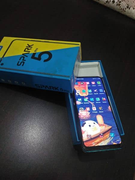 Tecno spark 5 pro 5