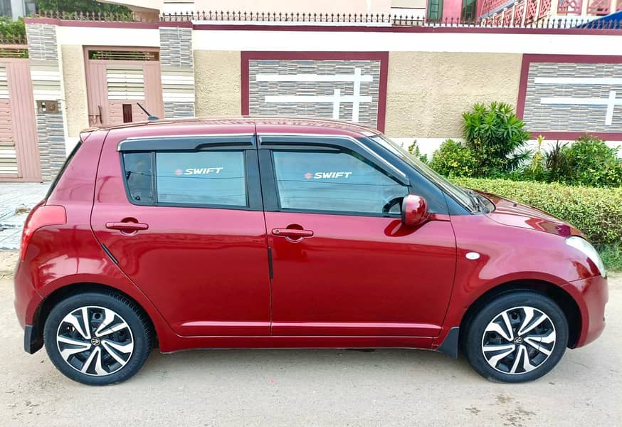 Suzuki Swift 2012 Out Class Condition 7