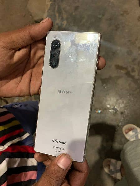 Sony Xperia so-o1 1