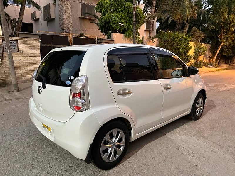 Toyota Passo 2010/2013 plus hana C 1st owner top of the line original. 5