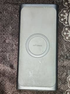 sell  wireless Power bank 10000mah used condition