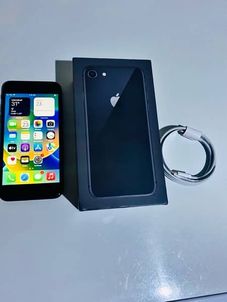 IPHONE 8 with box and cable ganiune phone mint condition 1