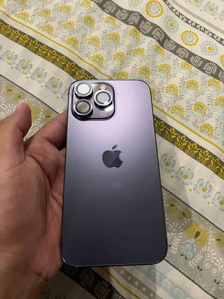 I phone 14 pro max 1