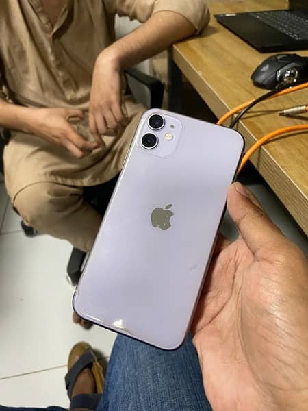 Iphone 11 Jv 64 GB 2