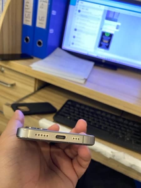 iphone 15 pro Pta approved 1