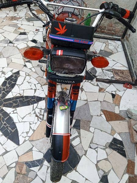 Honda 125 2017 model/03367490953 10