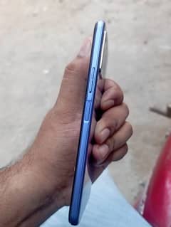 condition 10 by 10 Vivo y21 0