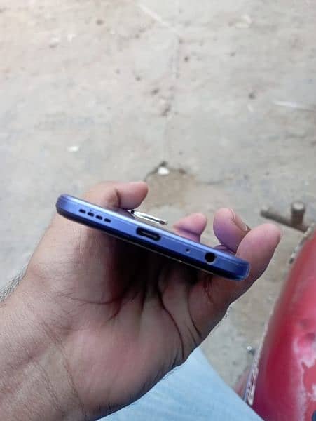 condition 10 by 10 Vivo y21 1