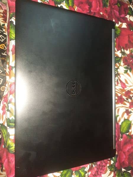 i5 6 generation all of new laptop ha urgent sale 8.256 hai 0