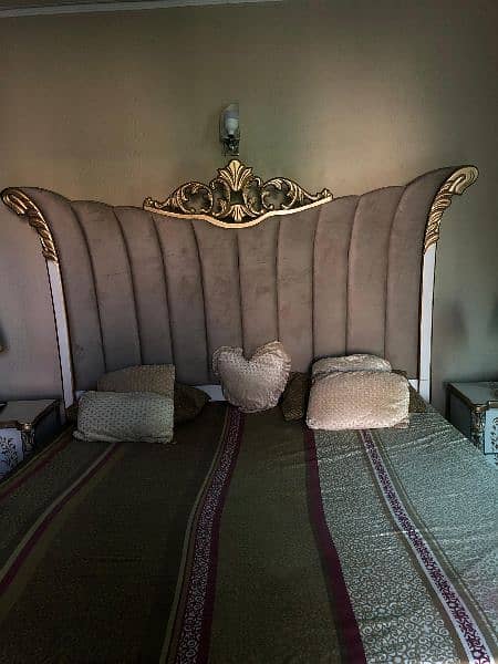 Royal King size bed with dressing 3