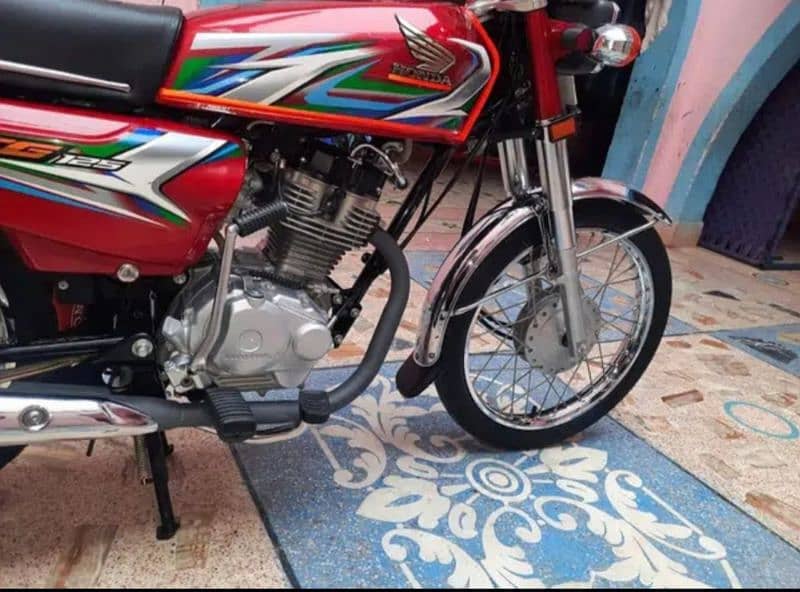 Honda 125 Model 2023 Biometric Available LusSh condition for lovers 4