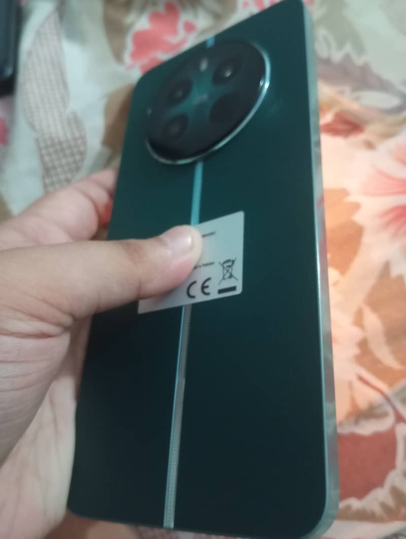 Realme 12plus 5g 8/256 used by female 1