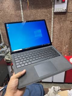 windows laptop 2 core i7 8th