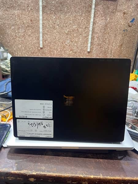 windows laptop 2 core i7 8th 3