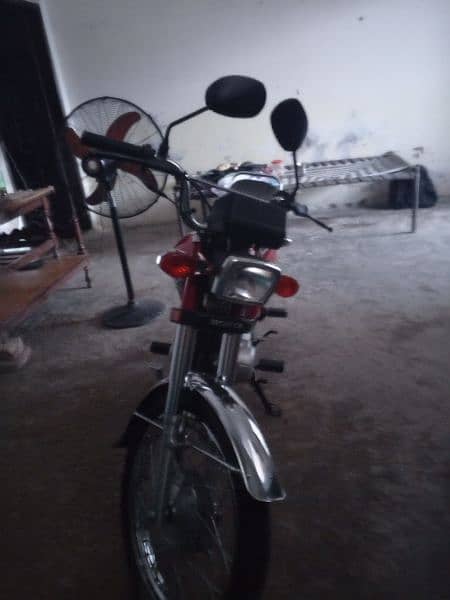 honda 125 new condition all ok 1