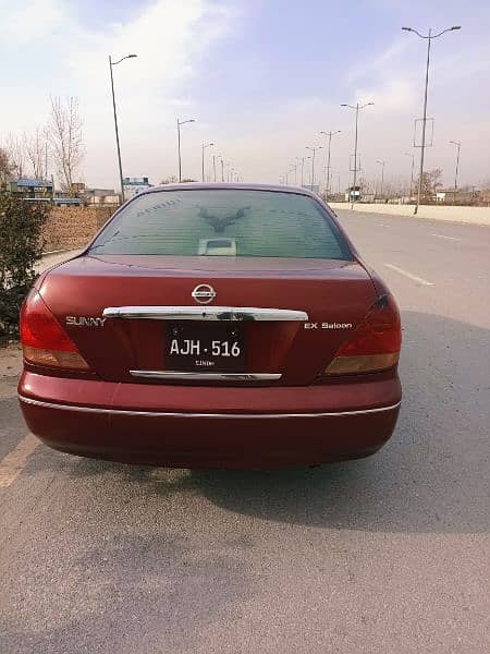 Nissan Sunny 2005 5