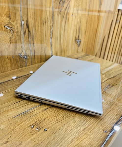 Hp EliteBook 840G9 i7-12th Gen 32GbRam 512GbSSD Intel Iris Xe Graphics 2