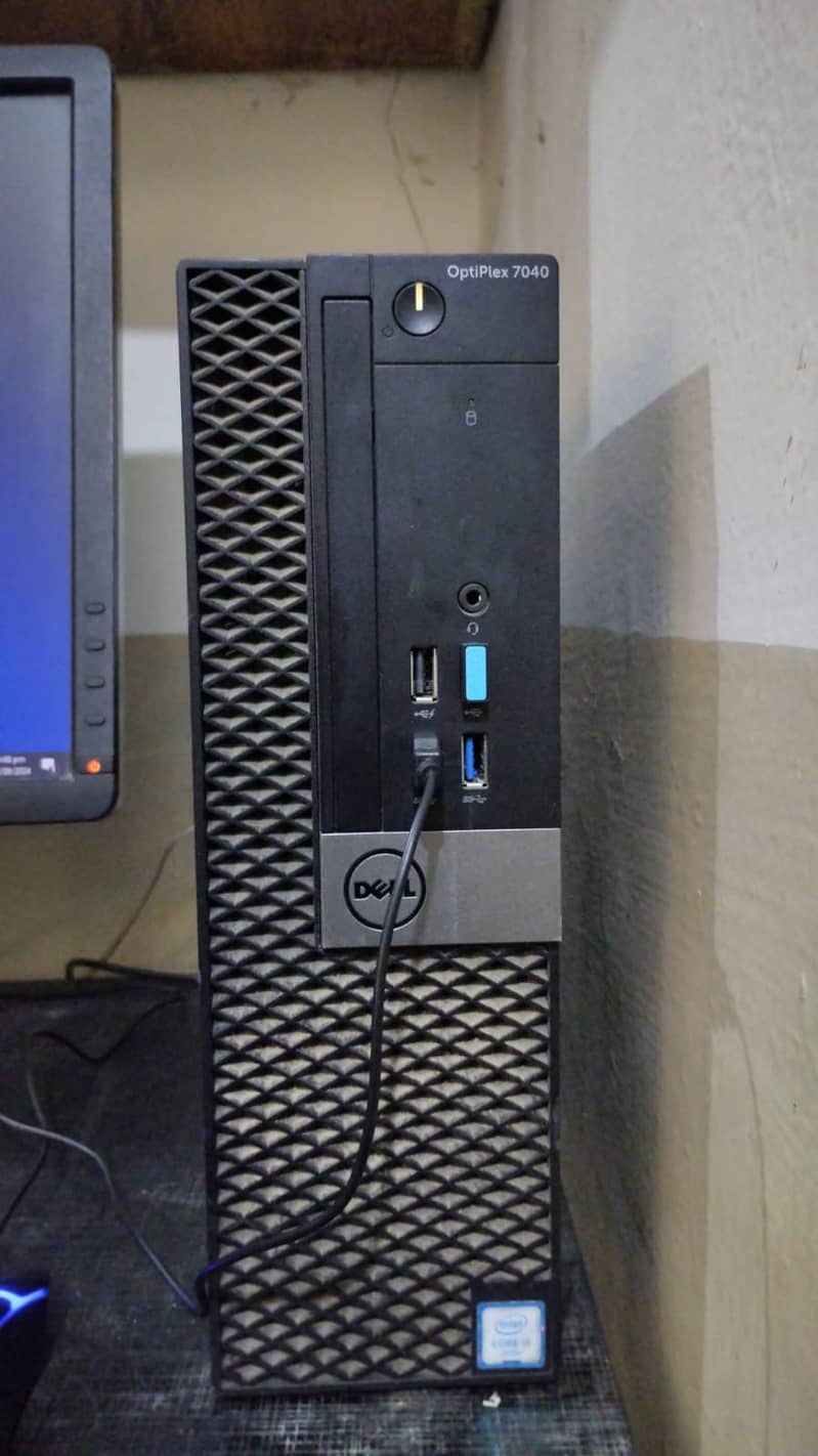 Dell optiplex 7040 i5 6 generation with 24 inches LCD Complete Setup 1