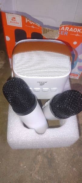 Bluetooth speaker with double mic 0