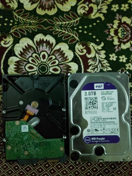 4TB WD PURPLE INTERNAL HARD DRIVE 1