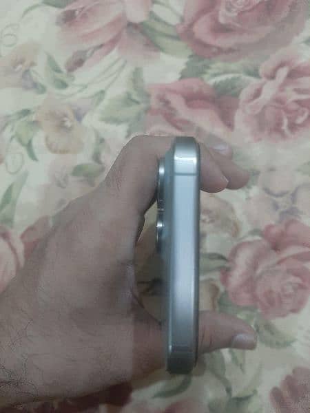 Iphone 15 pro max factory unlocked 4