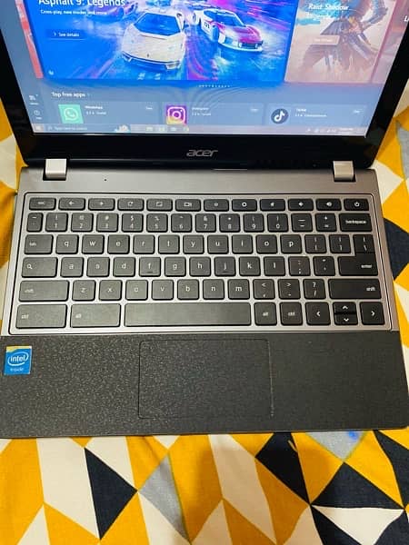 ACER CHROME BOOK 11 BEST CONDITION 2