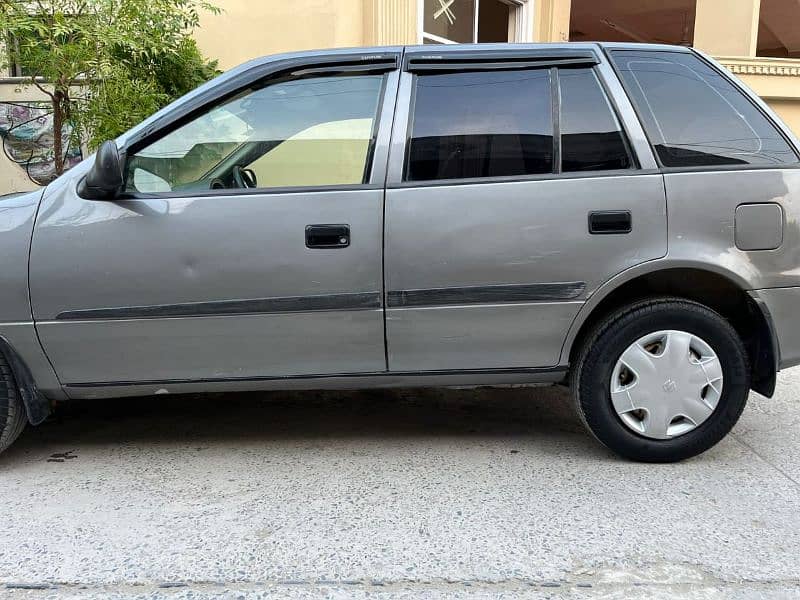 Suzuki Cultus VXR 2012 4