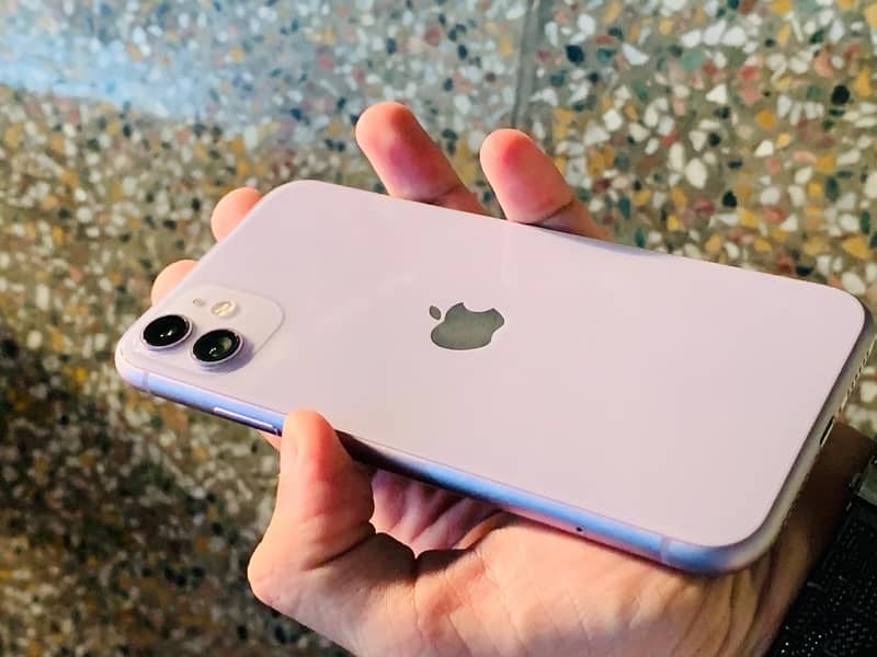 Iphone 11 factory unlocked 5