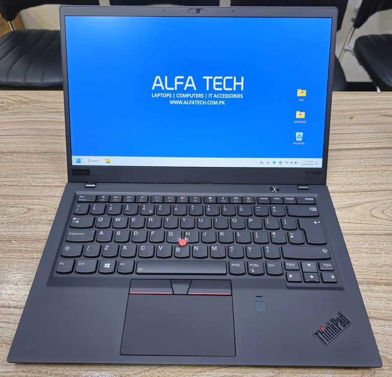 Lenovo ThinkPad X1 Carbon Laptop (i5-8th-8-256-14”-FHD) - ALFA TECH 1