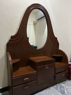 Dressing Table for Sale