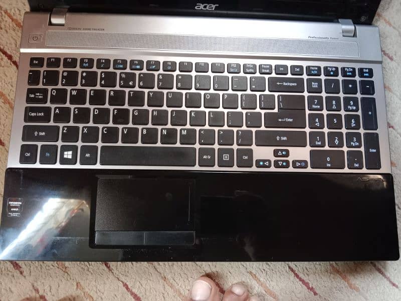 acer laptop condition 9/10 2