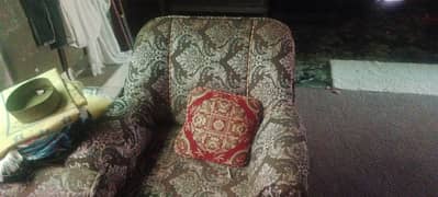 sofa set used condition but new 0