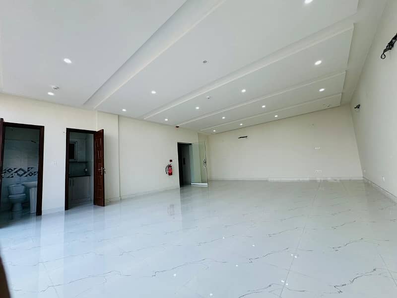 4 Marla Floor Available For Rent In DHA Phase 4. 10