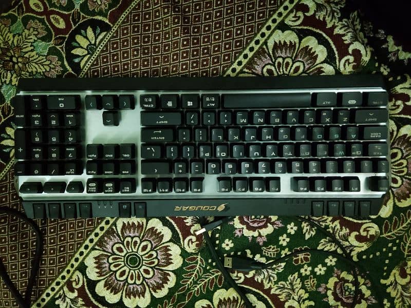 COUGAR 600K MECHANICAL KEYBOARD 1