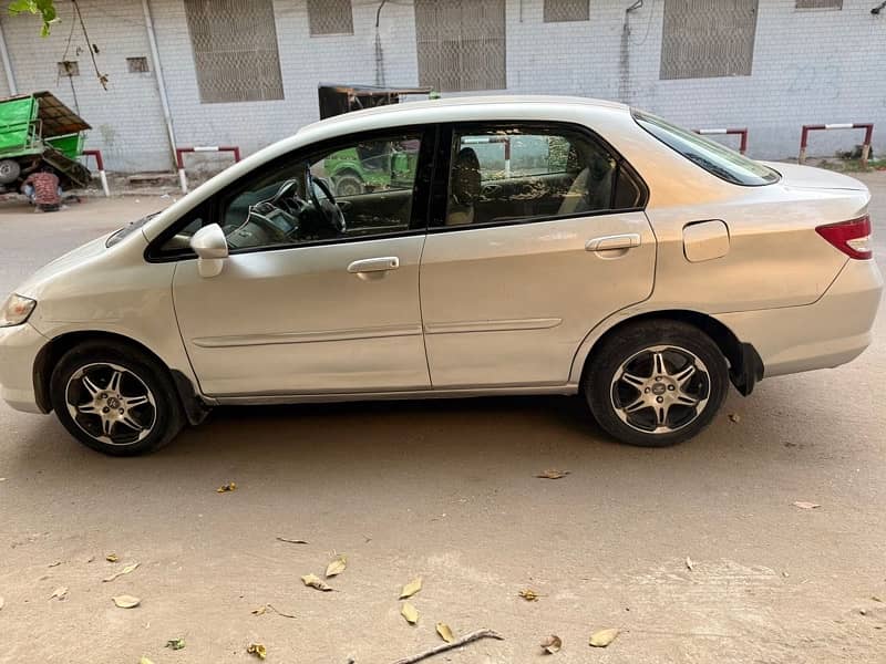 HONDA CITY 2005  model 2