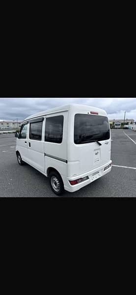 Daihatsu Hijet 2024 5