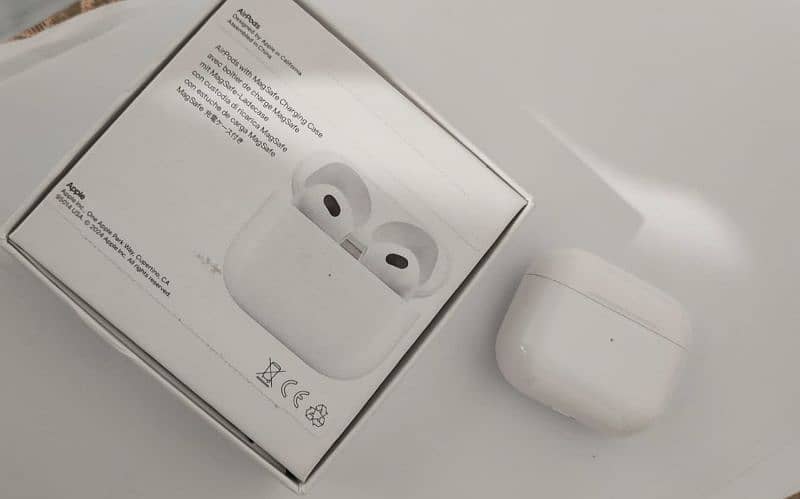 earbuds 3