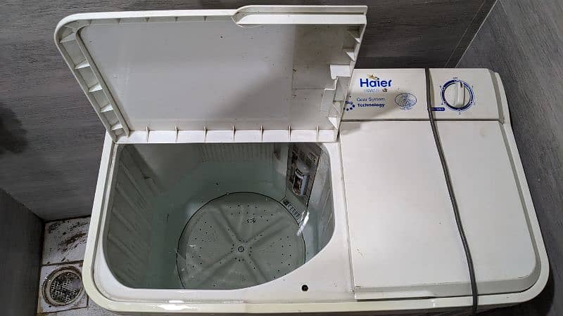 haier washing machine 7.5kg. . . 2