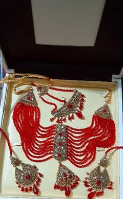 Jewelry set 0