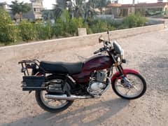 Suzuki GS 150 2020