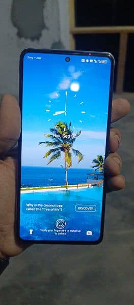 Tecno camon20 with box 5