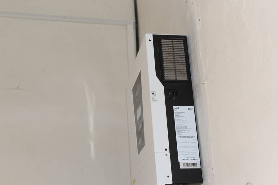 Homage BOLT SERIES 4 KW (HBS-4017SCC) SOLAR INVERTER 8