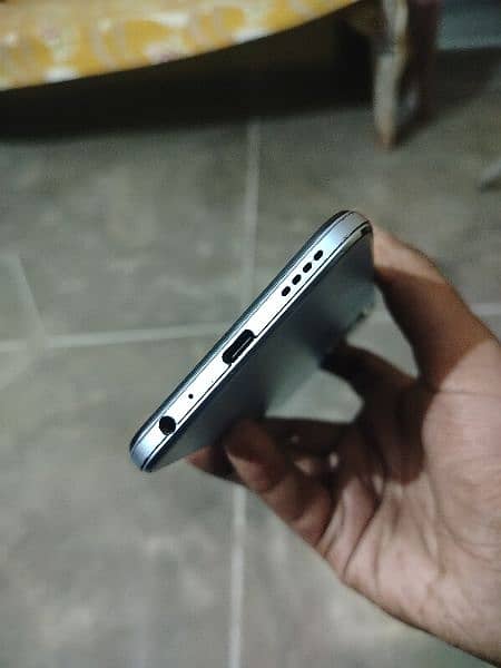 vivo Y33s urgent sale 7