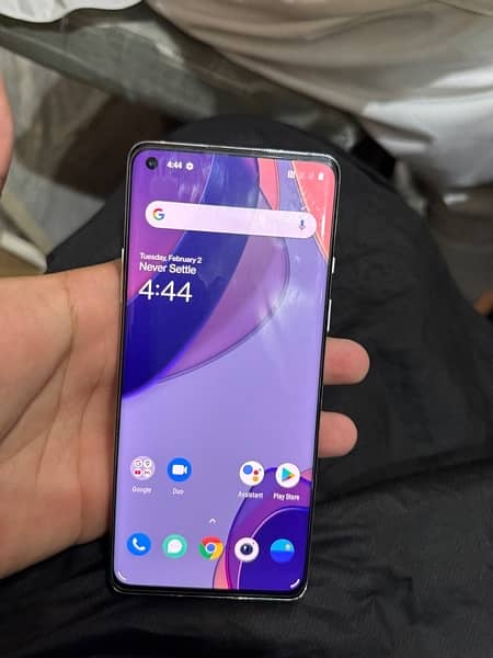 OnePlus 8  8/128 gb  10/9 vip approved 1