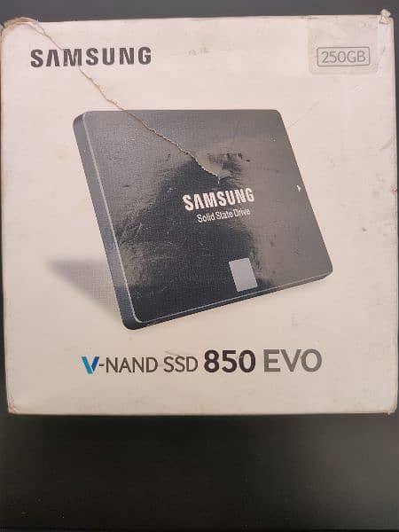 SSD  (samsung Evo 250GB) Hard Drive 6