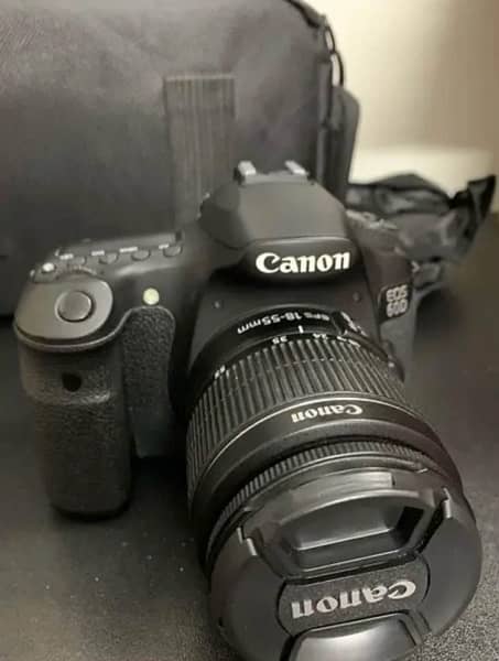 canon 60d with lens 18-55mm all accessories box 1